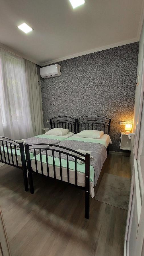 A.G'S Guest House Kutaisi Exterior photo