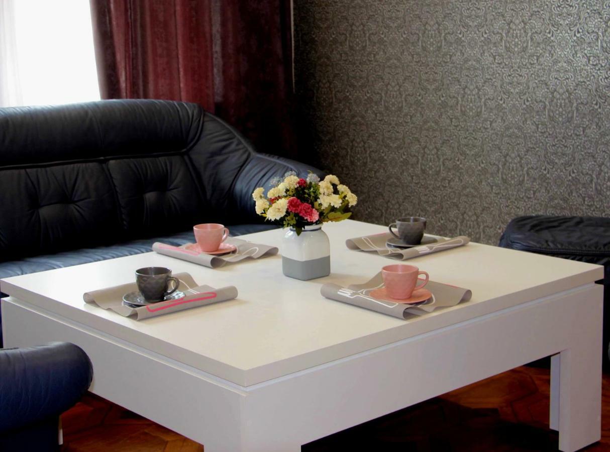 A.G'S Guest House Kutaisi Exterior photo